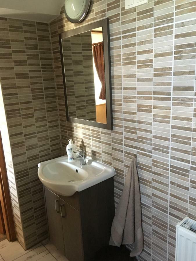 Balatonkenesei Nadfedeles Lovas Vendeghaz Villa Buitenkant foto